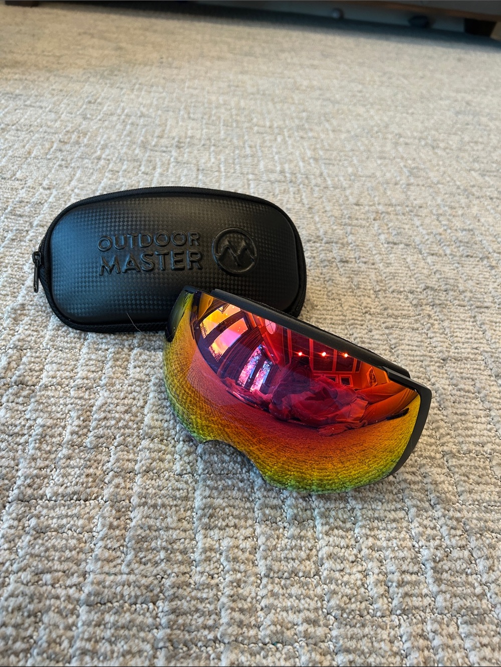 Outdoor Master Red Mirrored Ski Goggles with Case